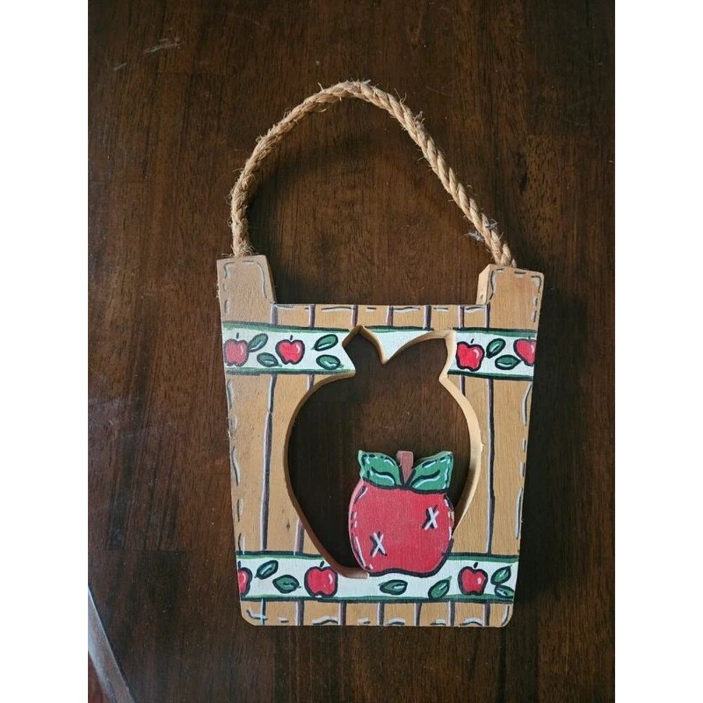 Vintage Small Wooden Apple Wall Hanging Decor
